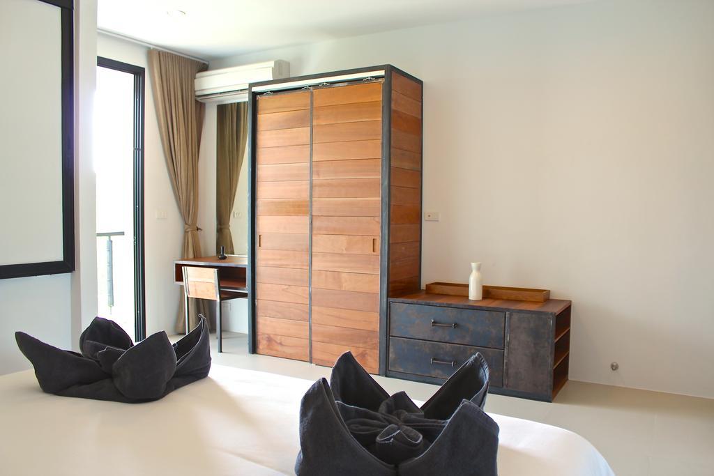 Little Paris Phuket Apartman Kültér fotó