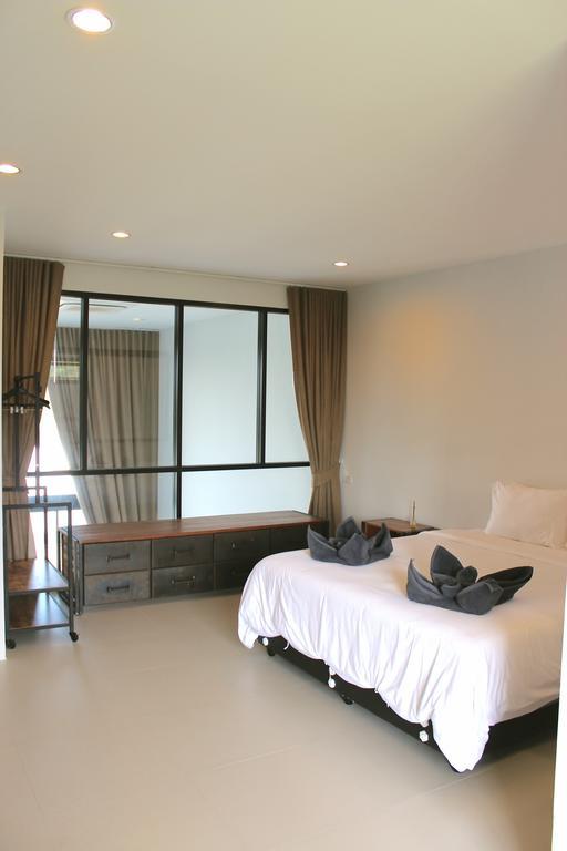 Little Paris Phuket Apartman Kültér fotó