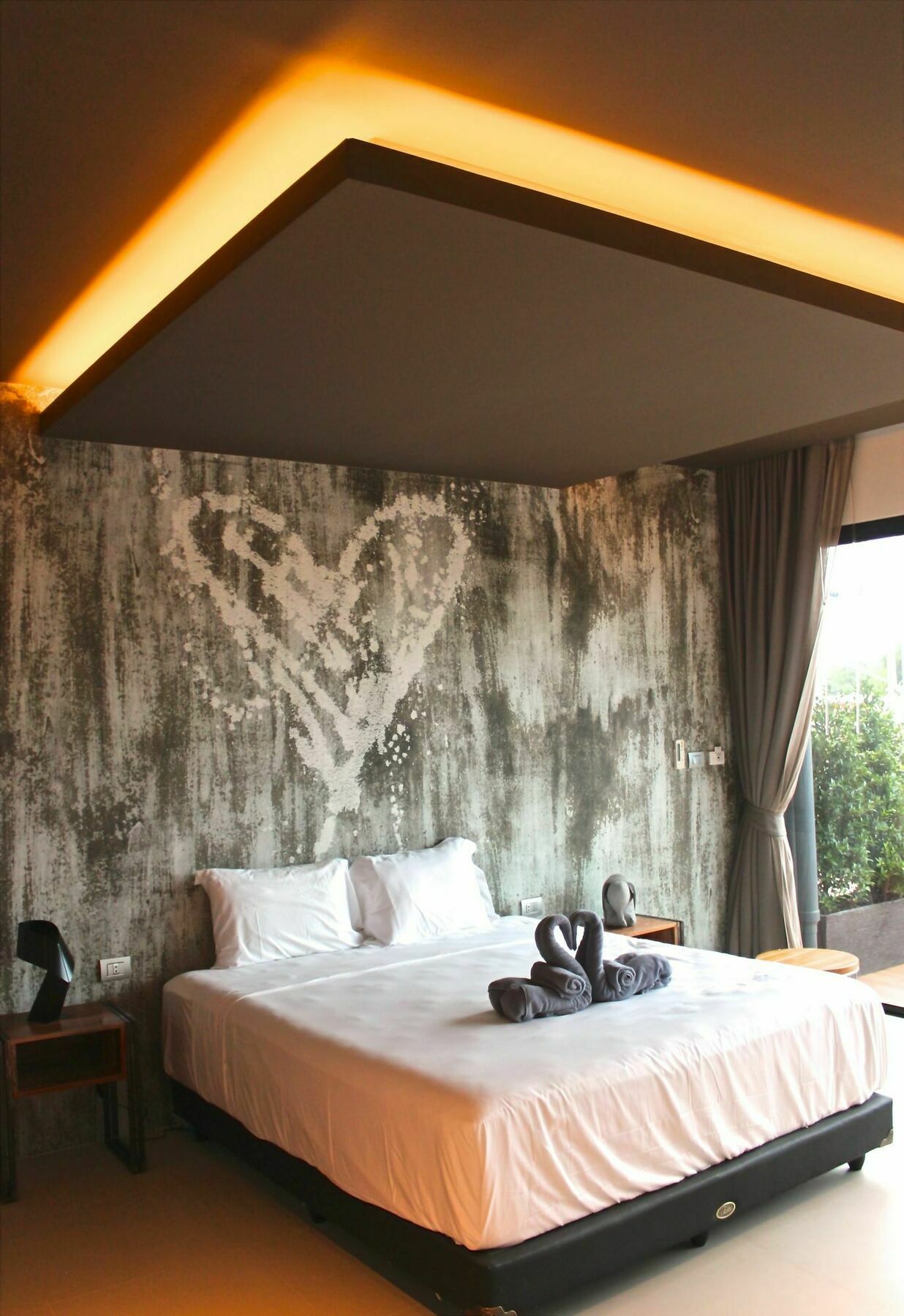 Little Paris Phuket Apartman Kültér fotó