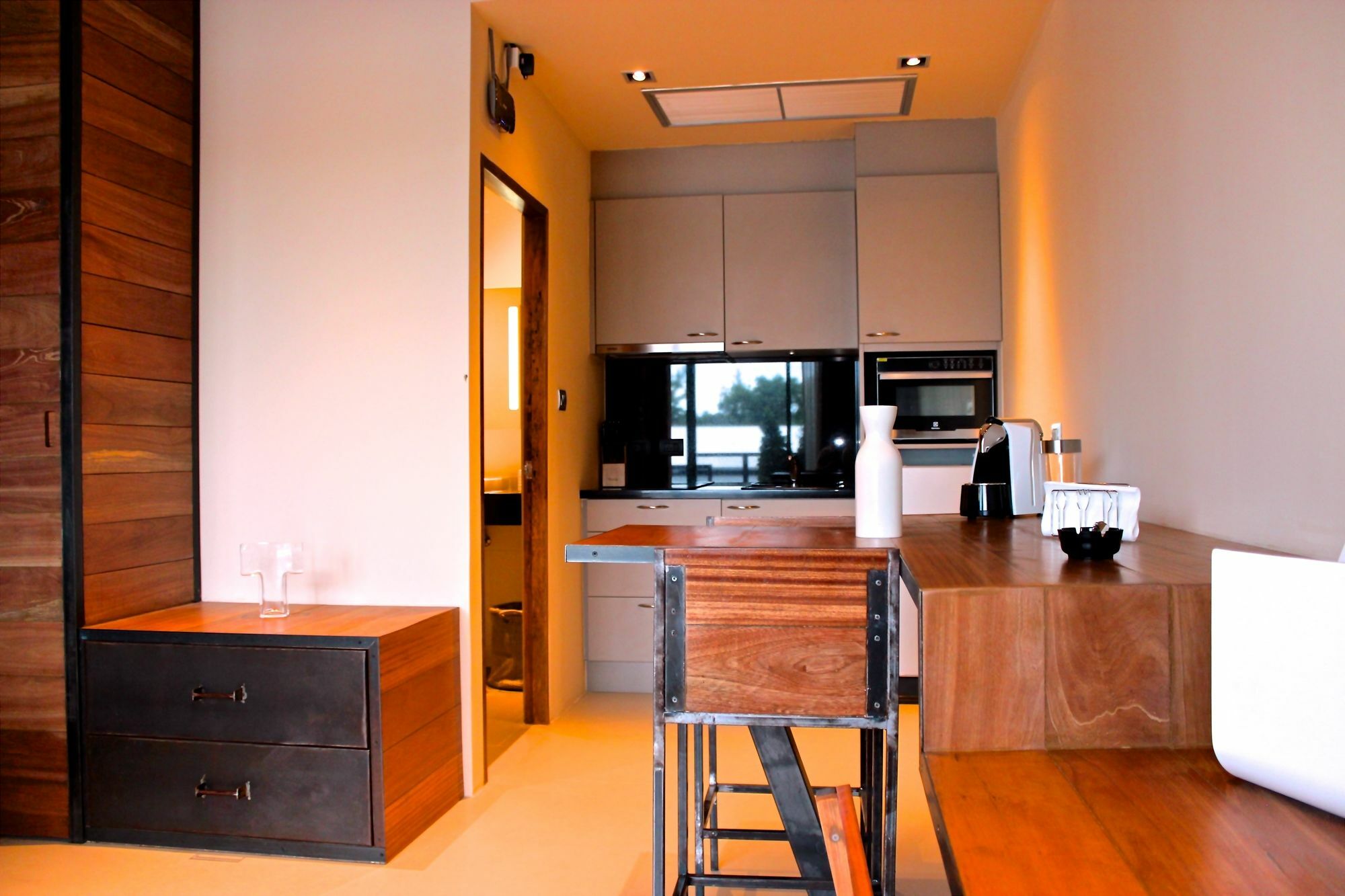 Little Paris Phuket Apartman Kültér fotó